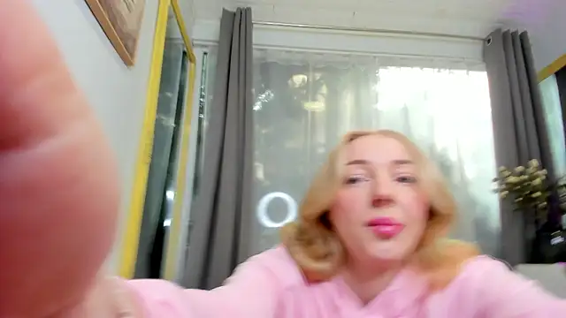 SundyRose online show from March 2026 08:09:02 AM