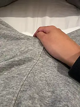 haruki 18old online show from October 2025 02:51:02 PM