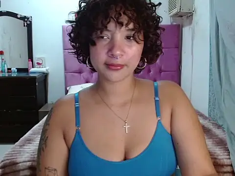 ari thompson online show from January 2026 10:45:01 PM