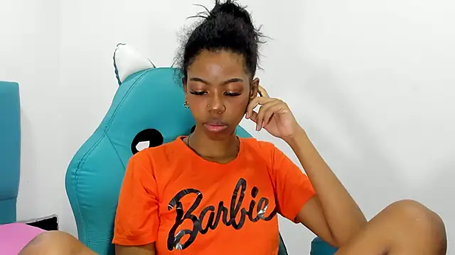 Dakota evans18 online show from November 2025 02:47:02 AM