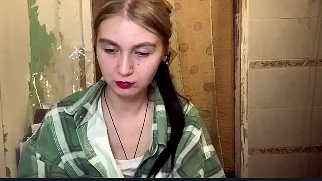 ArianeBhayani online show from October 2025 09:22:01 PM