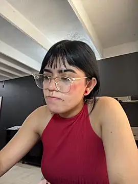 angie rousse  online show from November 2025 01:33:02 PM