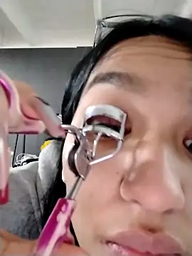 Snapshot of Valen_russo chatting on October 2025 01:11:01 PM Valen russo online show from October 2025 01:11:01 PM