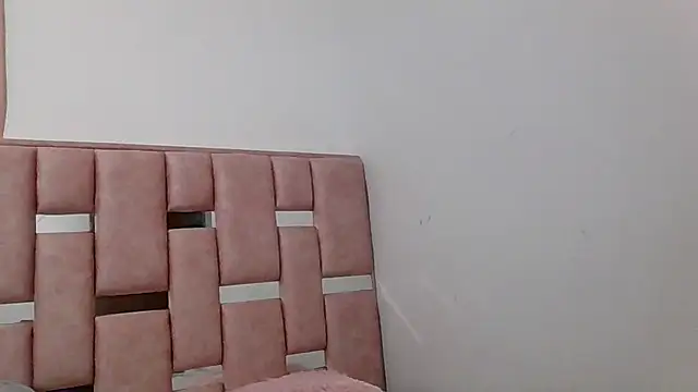 abby moss 2 online show from December 2025 05:23:01 AM