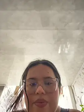 adara sweet20 online show from January 2026 07:17:01 PM