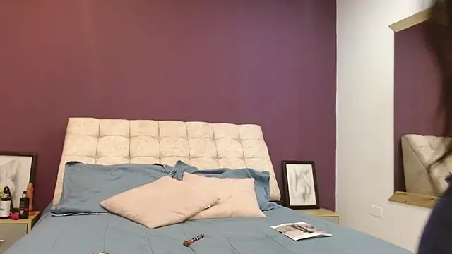 Valerii Mariin online show from November 2025 08:00:01 PM