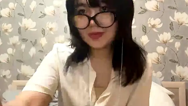 YunaMuse online show from October 2025 08:08:01 PM