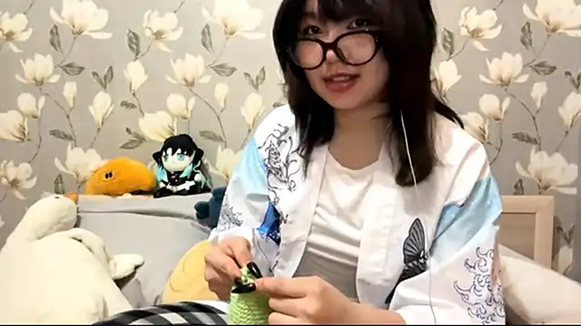 YunaMuse online show from October 2025 07:35:02 PM