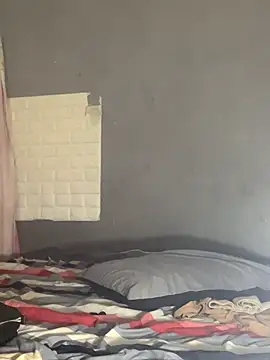 Nicolebermudez online show from November 2025 03:39:01 AM