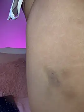 Swweet Miia1 online show from February 2026 03:38:01 PM