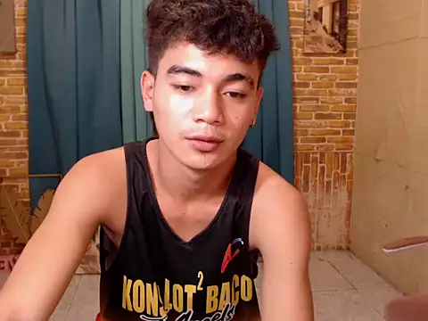 Snapshot of boy_raphael chatting on October 2025 07:20:01 AM boy raphael online show from October 2025 07:20:01 AM