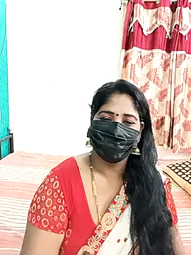 Snapshot of tamil-aunt chatting on October 2025 02:58:02 AM tamil-aunt online show from October 2025 02:58:02 AM