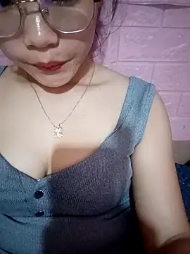 Rose-nice online show from October 2025 05:18:02 AM