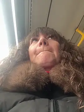 Butterfly8385 online show from February 2026 10:33:01 AM