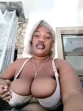 Snapshot of SweetBedroomEyez chatting on July 2026 11:16:01 AM SweetBedroomEyez online show from July 2026 11:16:01 AM