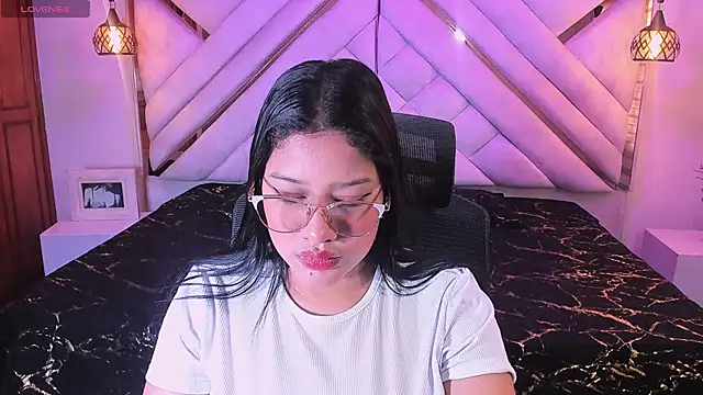Snapshot of natachacole chatting on October 2025 11:10:02 AM natachacole online show from October 2025 11:10:02 AM