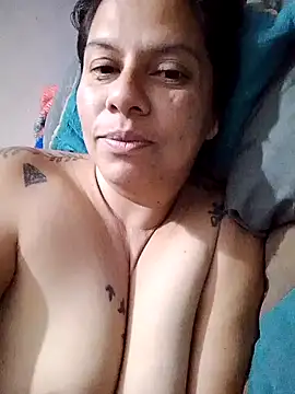 Aniittaaa online show from October 2025 11:51:02 PM