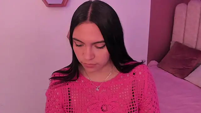 Snapshot of Ariana__clauss chatting on December 2025 08:58:02 PM Ariana clauss online show from December 2025 08:58:02 PM