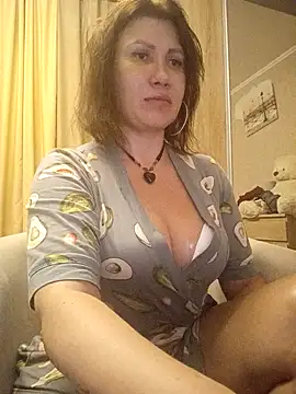 Snapshot of Ambika_beauty chatting on November 2025 05:24:01 PM Ambika beauty online show from November 2025 05:24:01 PM