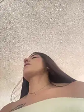 ElectraPink  online show from February 2026 01:43:01 PM