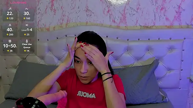 GabbiePrice online show from November 2025 02:16:02 PM