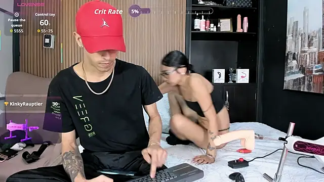 DerryAndIzzy online show from November 2025 09:36:02 PM