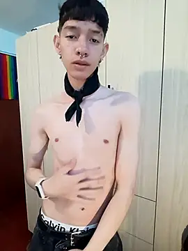 heyy noah11 online show from October 2025 02:37:02 AM