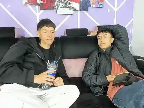 heyy noah11 online show from March 2026 01:33:01 PM