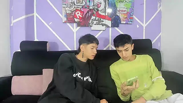 heyy noah11 online show from April 2026 01:19:01 PM