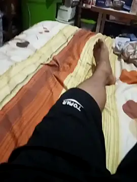 XJordan23 online show from November 2025 12:05:02 PM