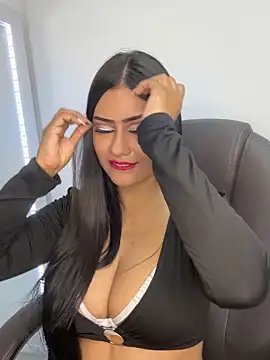  Isabella 1 online show from November 2025 02:32:01 AM