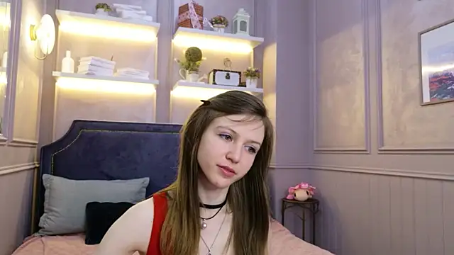 Snapshot of Kara_Kirby chatting on April 2026 05:40:01 AM Kara Kirby online show from April 2026 05:40:01 AM