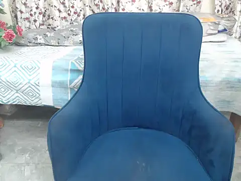 hii tanisha online show from December 2025 10:21:02 AM