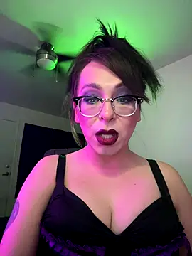 MiniMonroe online show from October 2025 08:46:02 AM