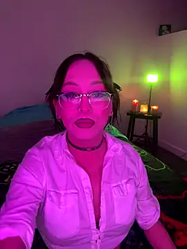 MiniMonroe online show from October 2025 06:02:02 AM