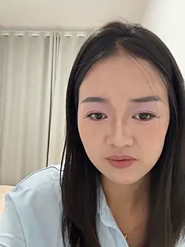 aiai jiang online show from October 2025 12:17:02 PM