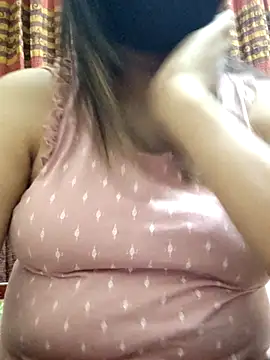 Tanha18 online show from October 2025 08:54:02 PM