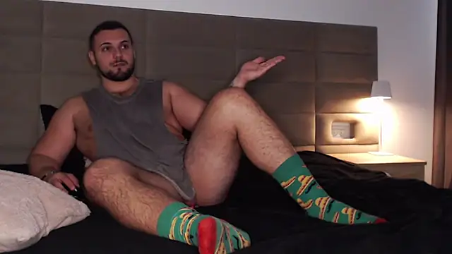 BriannSmith online show from October 2025 09:38:02 AM