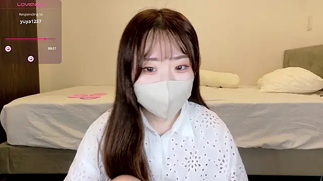 Snapshot of yura_ra_ra chatting on May 2026 11:16:01 AM yura ra ra online show from May 2026 11:16:01 AM