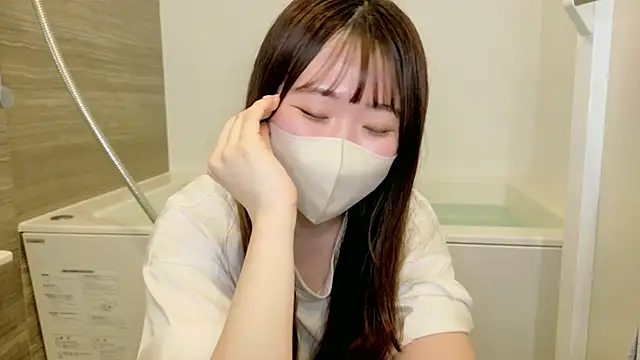 Snapshot of yura_ra_ra chatting on May 2026 02:24:02 PM yura ra ra online show from May 2026 02:24:02 PM