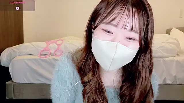Snapshot of yura_ra_ra chatting on June 2026 07:21:01 AM yura ra ra online show from June 2026 07:21:01 AM