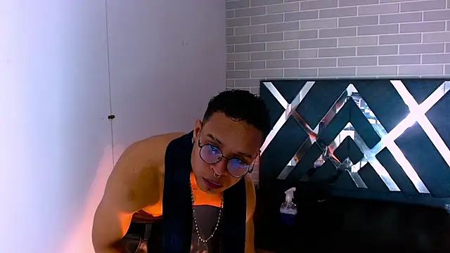 Jayden Morris online show from February 2026 01:10:02 AM