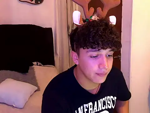 charly 926 online show from December 2025 09:46:02 PM