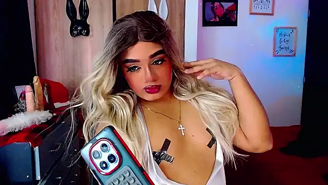 Sofiabigcock22 online show from November 2025 01:17:02 PM