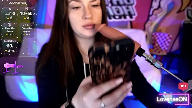 AliceOfWondersS online show from February 2026 08:24:02 AM