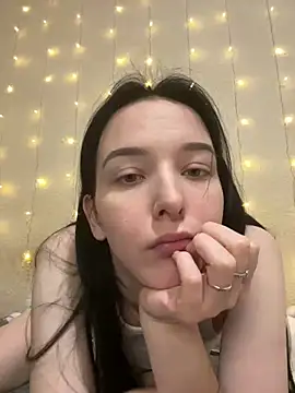  LovelyDana  online show from October 2025 04:29:01 PM