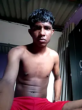 Snapshot of Mick_storm chatting on December 2025 04:38:01 PM Mick storm online show from December 2025 04:38:01 PM