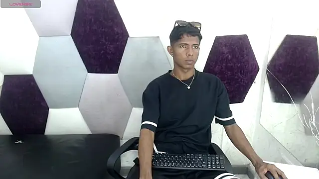 Snapshot of Mick_storm chatting on February 2026 06:55:02 PM Mick storm online show from February 2026 06:55:02 PM