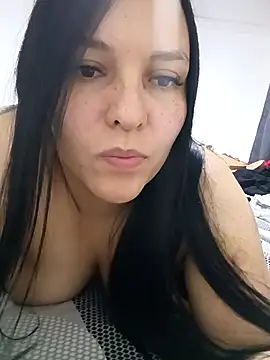 shantall online show from November 2025 05:07:02 AM