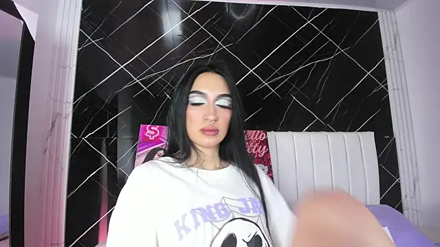 Candy leilaa3 online show from March 2026 02:52:01 AM